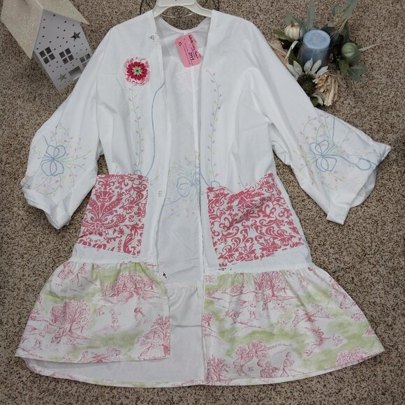 3499 Size XL Long Duster Upcycled from Linen /Cotton Tablecloths, - Picture 1 of 11